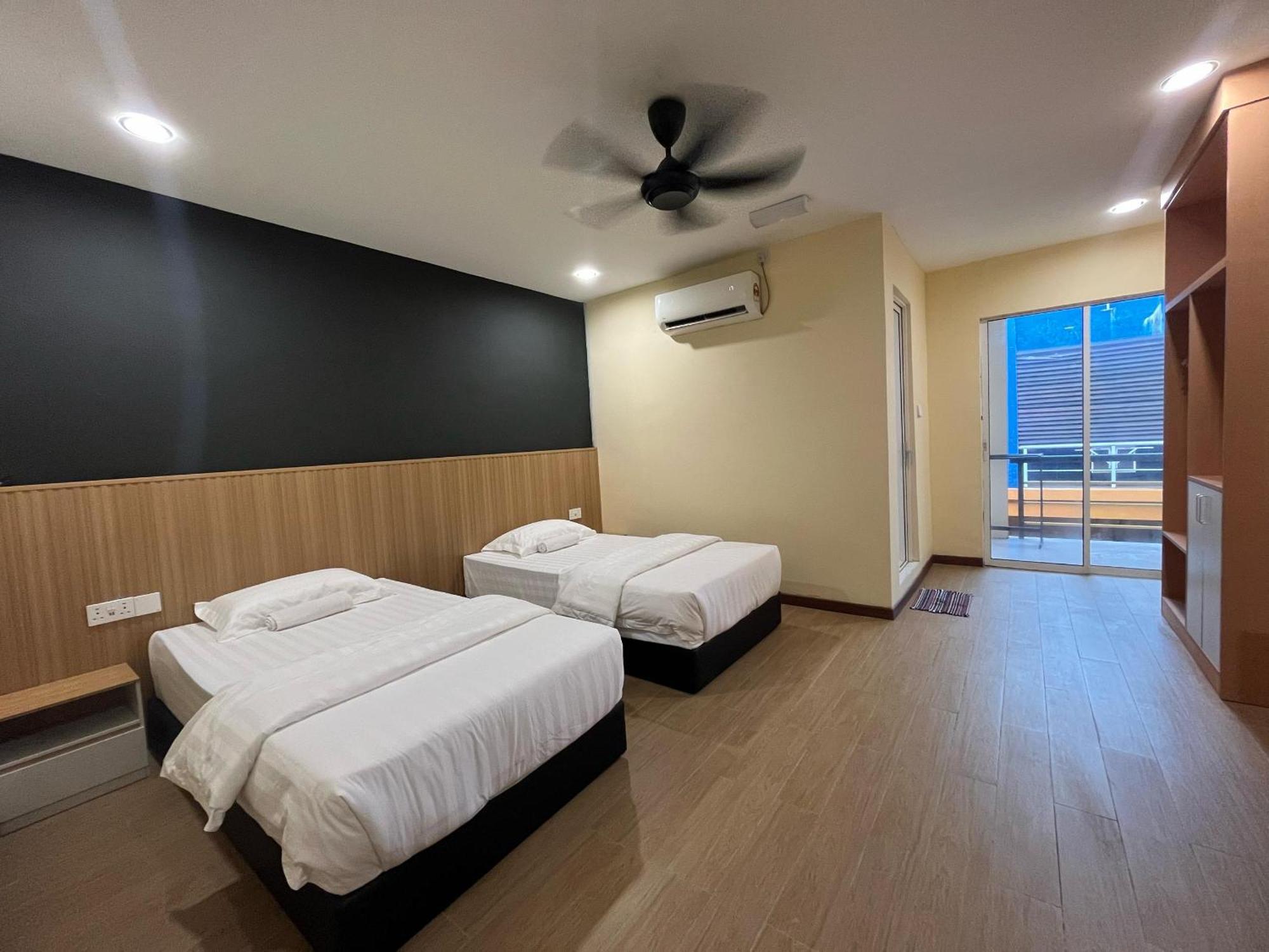 Halo Hotel Semporna Esterno foto